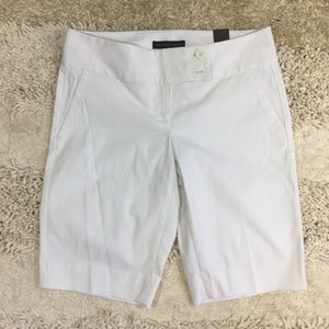 NWT The Limited Size 6 Shorts White